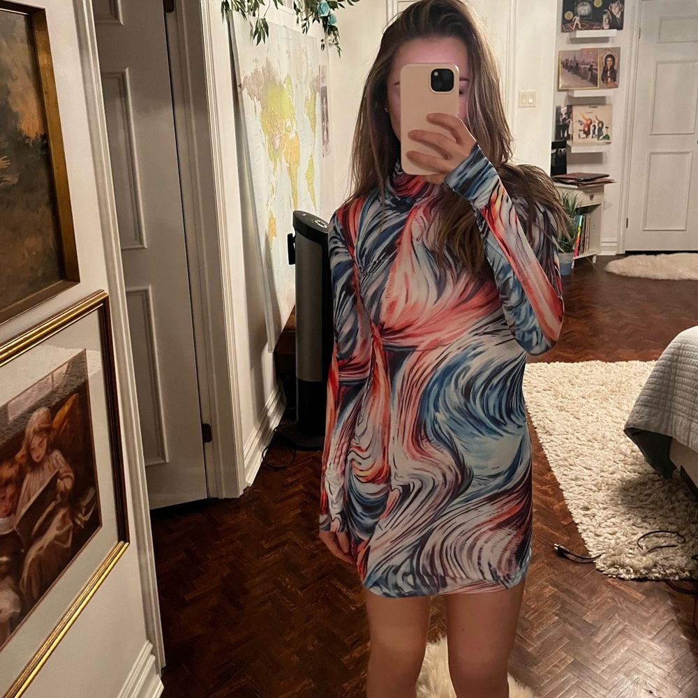 Blue and Pink Bodycon Long Sleeve Cocktail Dress